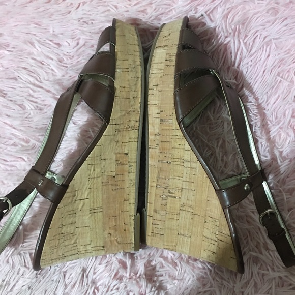 Guess Women Wedge Sandals Size 11M - Picture 15 of 16